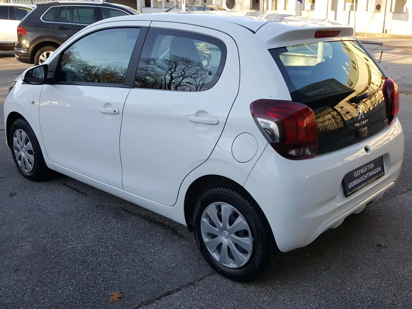 Peugeot 108 108 1,0 VTi 72 Active Active Weiß - 2