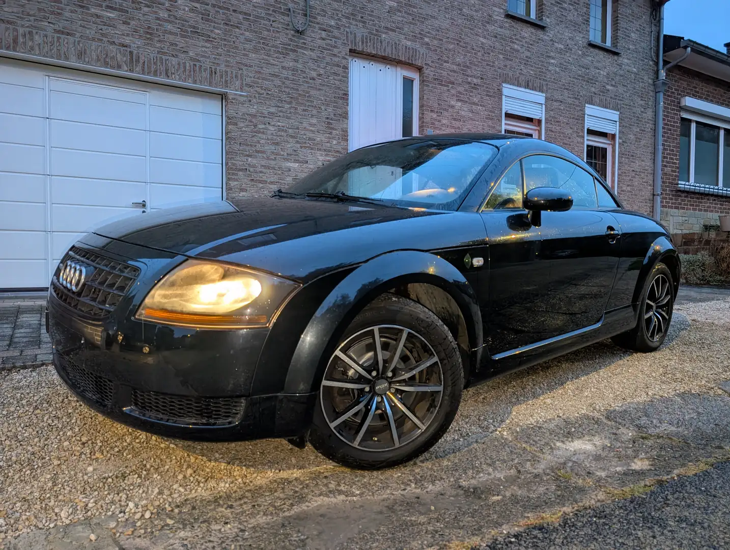 Audi TT TT Coupé 1.8 Turbo 20v Noir - 2
