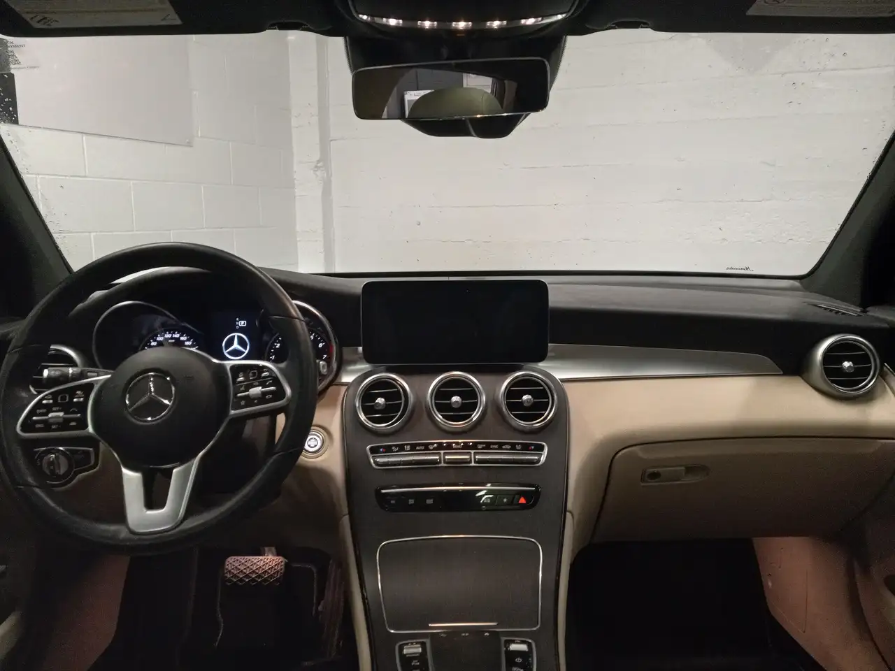 Mercedes-Benz GLC photo Mercedes-Benz GLC