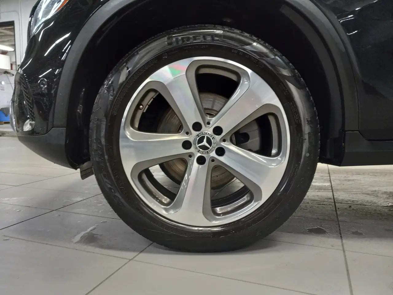 Mercedes-Benz GLC photo Mercedes-Benz GLC