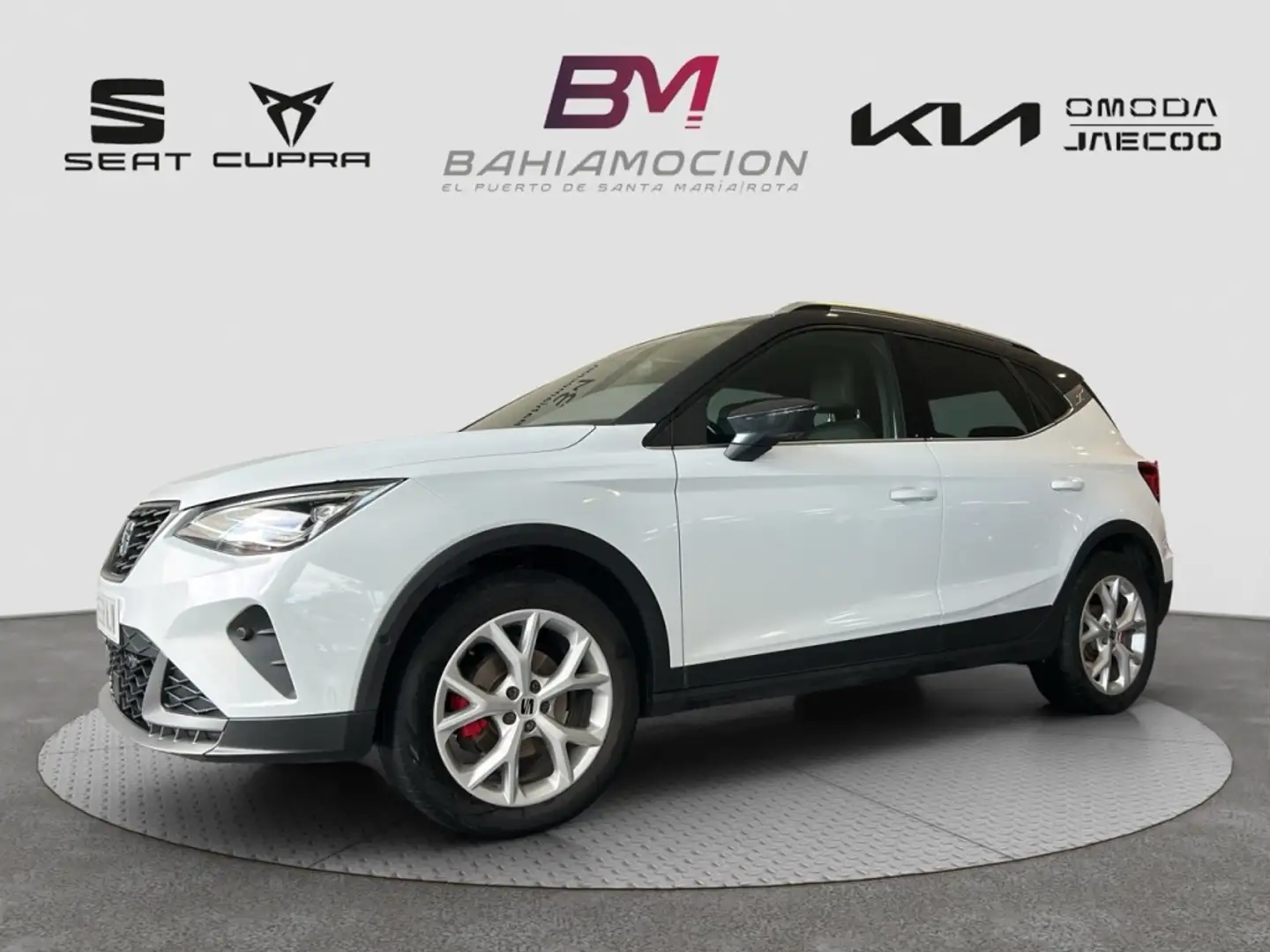 SEAT Arona 1.5 TSI S&S FR DSG7 150 Plateado - 2