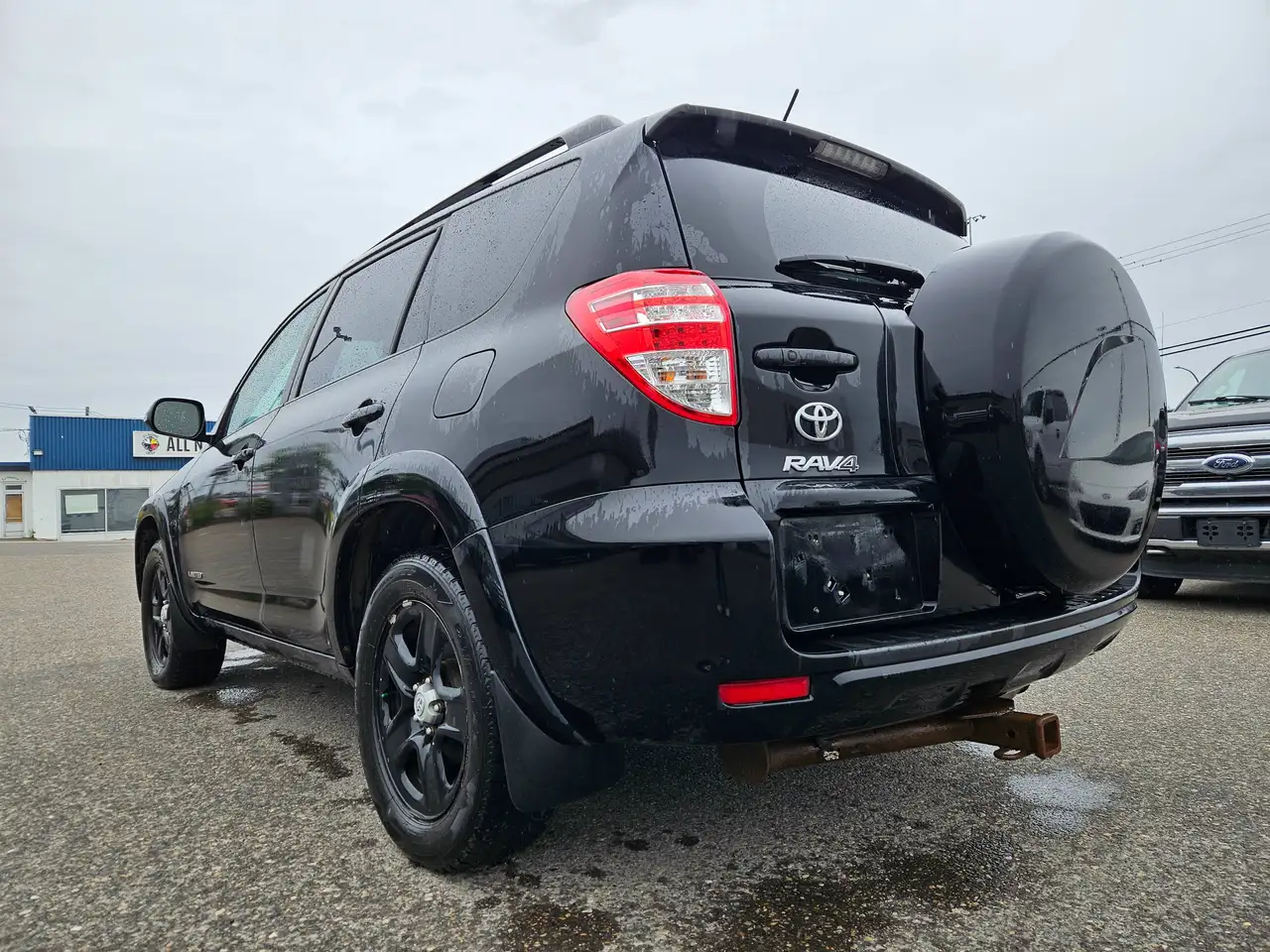 Toyota RAV 4 photo Toyota RAV 4