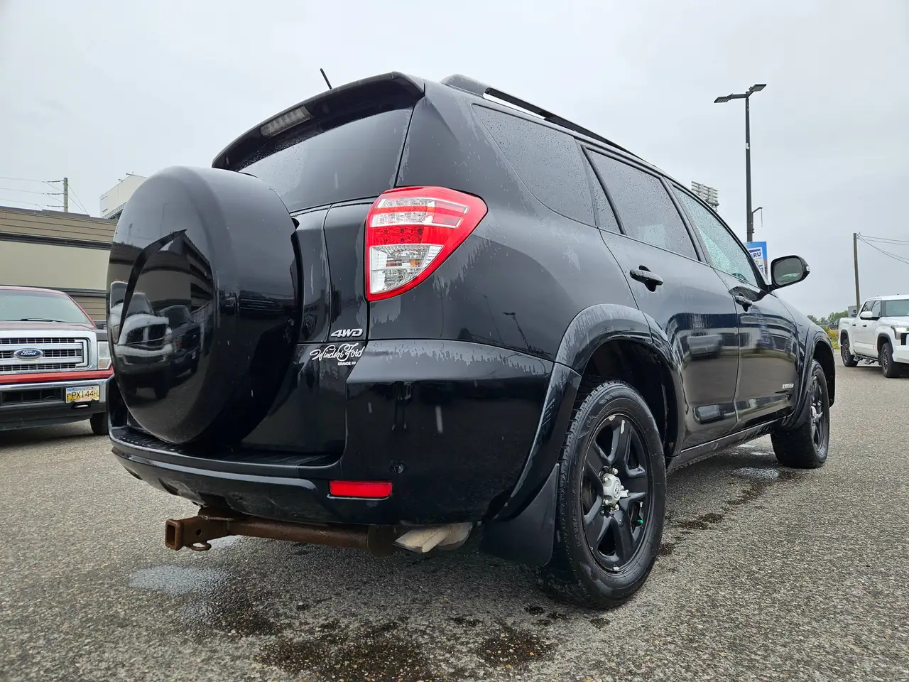 Toyota RAV 4 photo Toyota RAV 4
