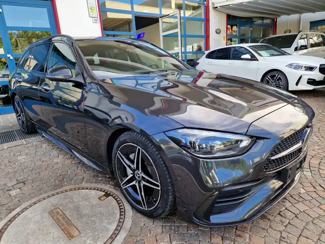 Mercedes-Benz C-Class view 2