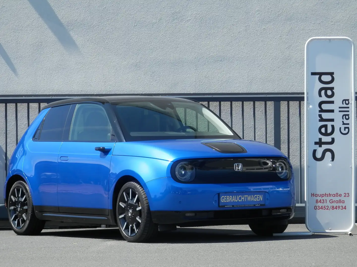 Honda e 35,5kWh Advance 17" Blau - 1