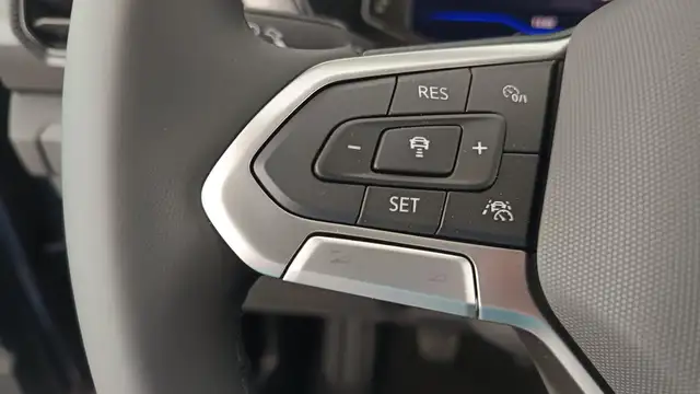 Volkswagen T-Cross view 14