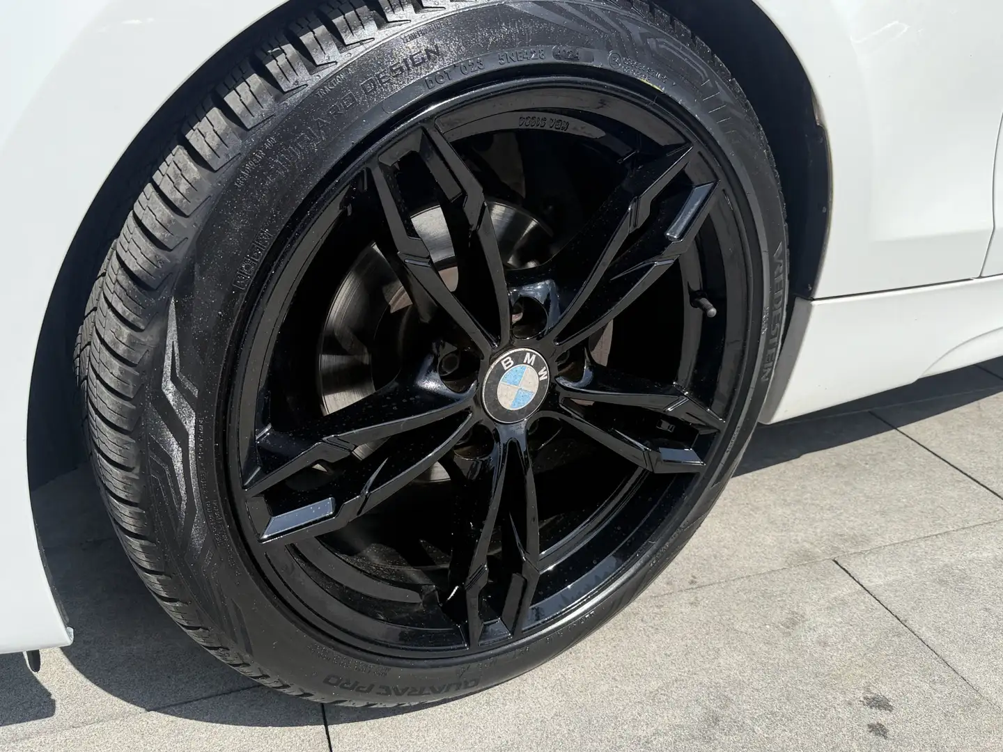 BMW 116 1-serie 116i M-Sport *Schuifdak* Wit - 2