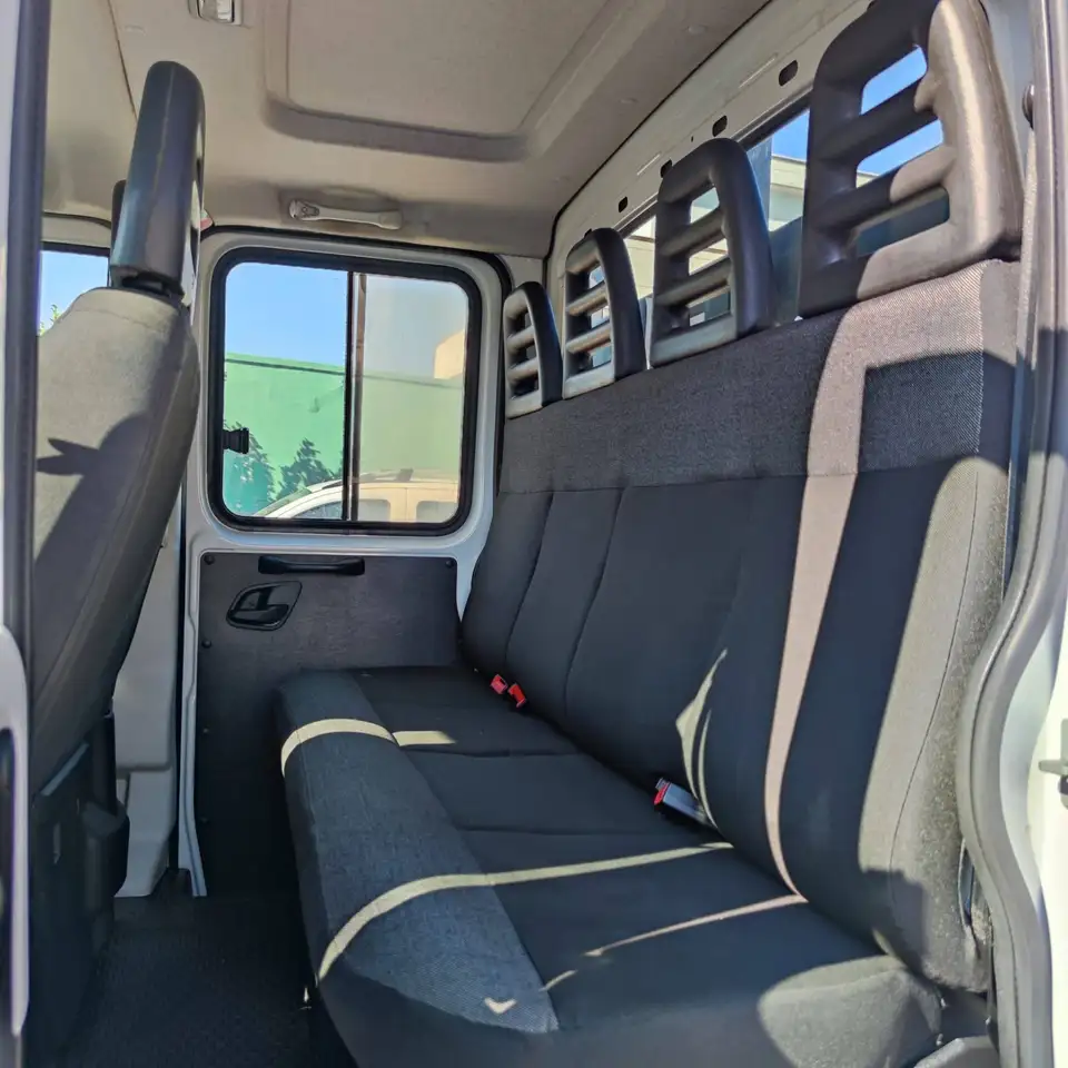 Iveco Daily 2023 — фото 14