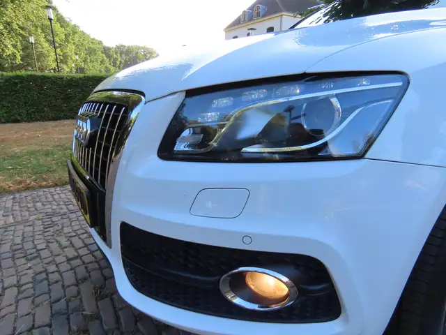 Audi Q5 view 30