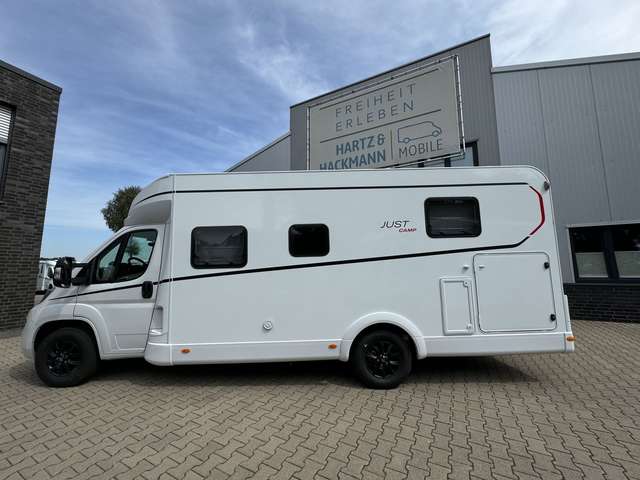 Dethleffs Just Camp T 7052 DBM "5.Sitzplatz/Hubbett"