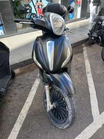 Beverly 125 IE