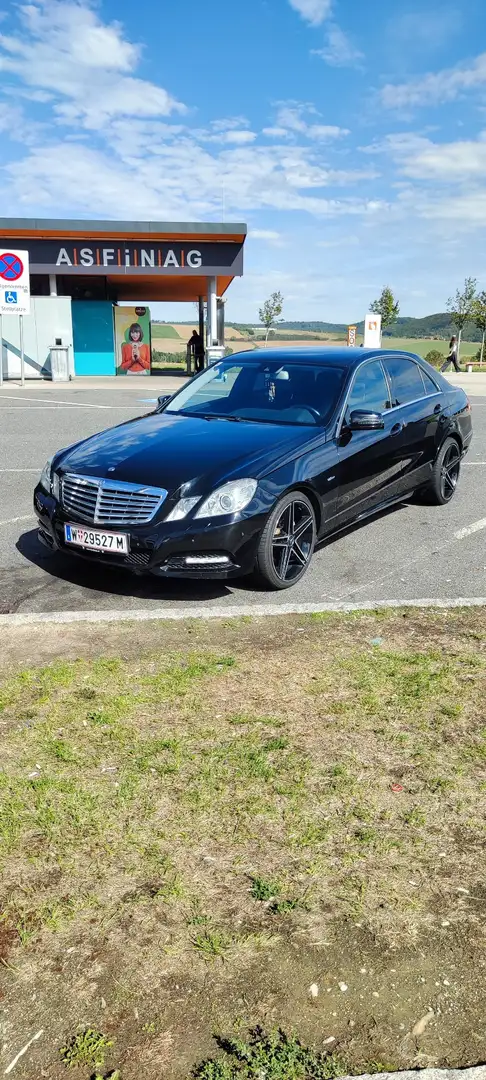 Mercedes-Benz 220 Mercedes-Benz E 220 CDI Avantgarde - 1