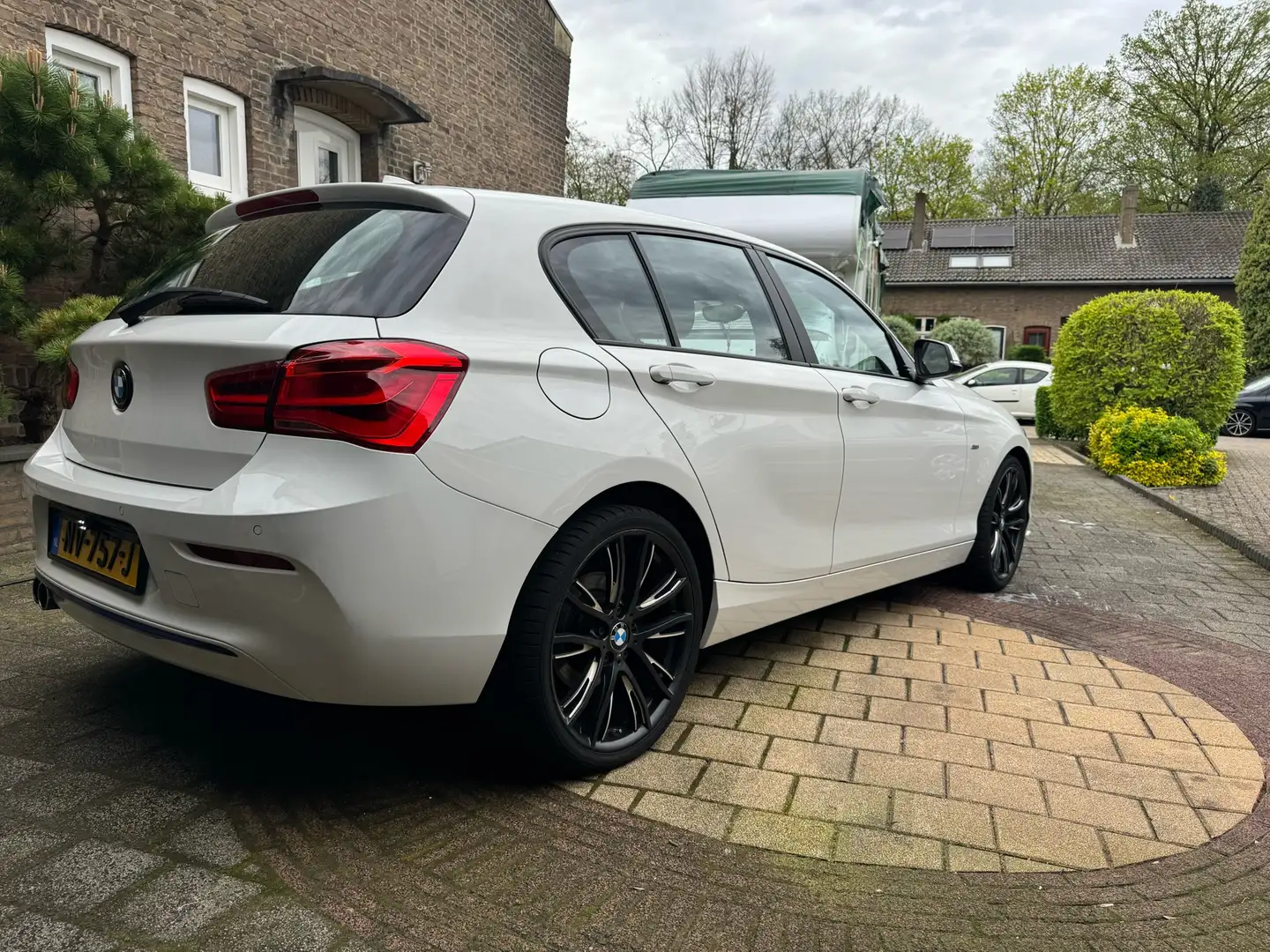 BMW 120 BMW 120i Sport Line Wit - 2