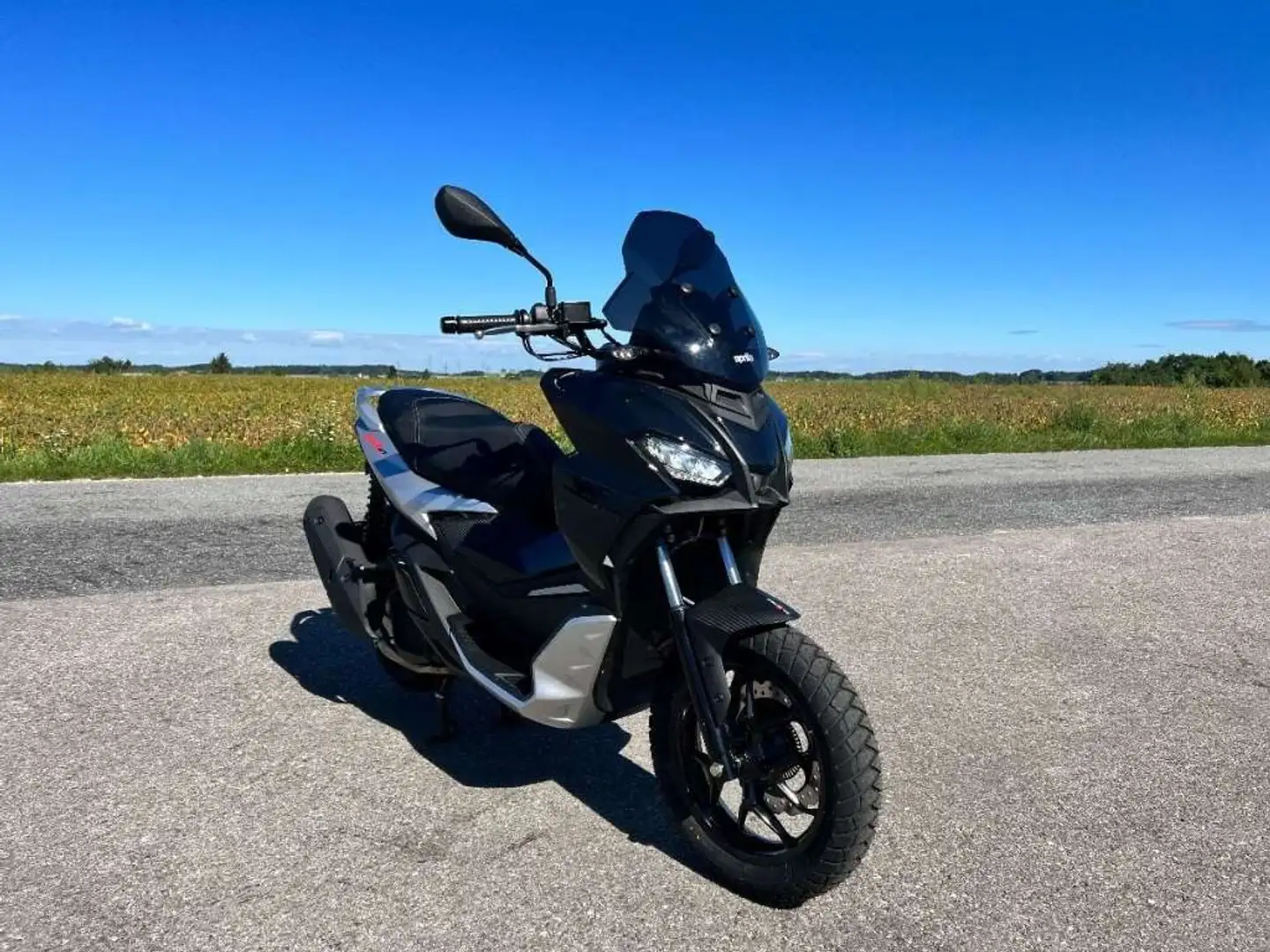 Aprilia SR 125 GT Negru - 1