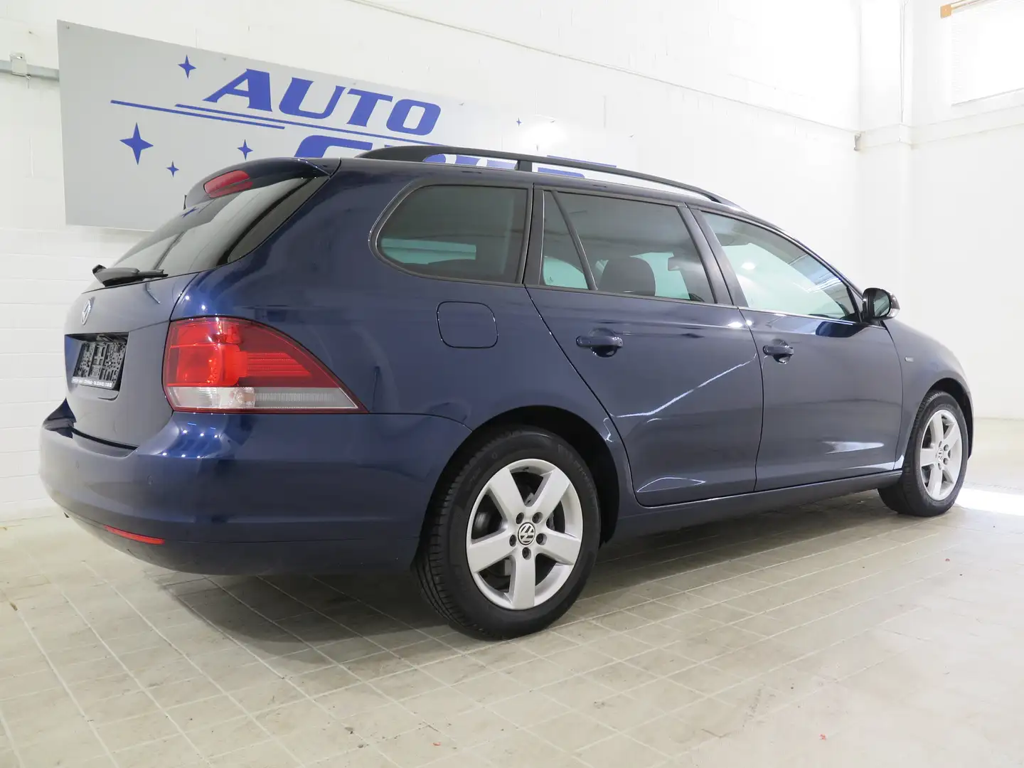 Volkswagen Golf Variant Match Blau - 2
