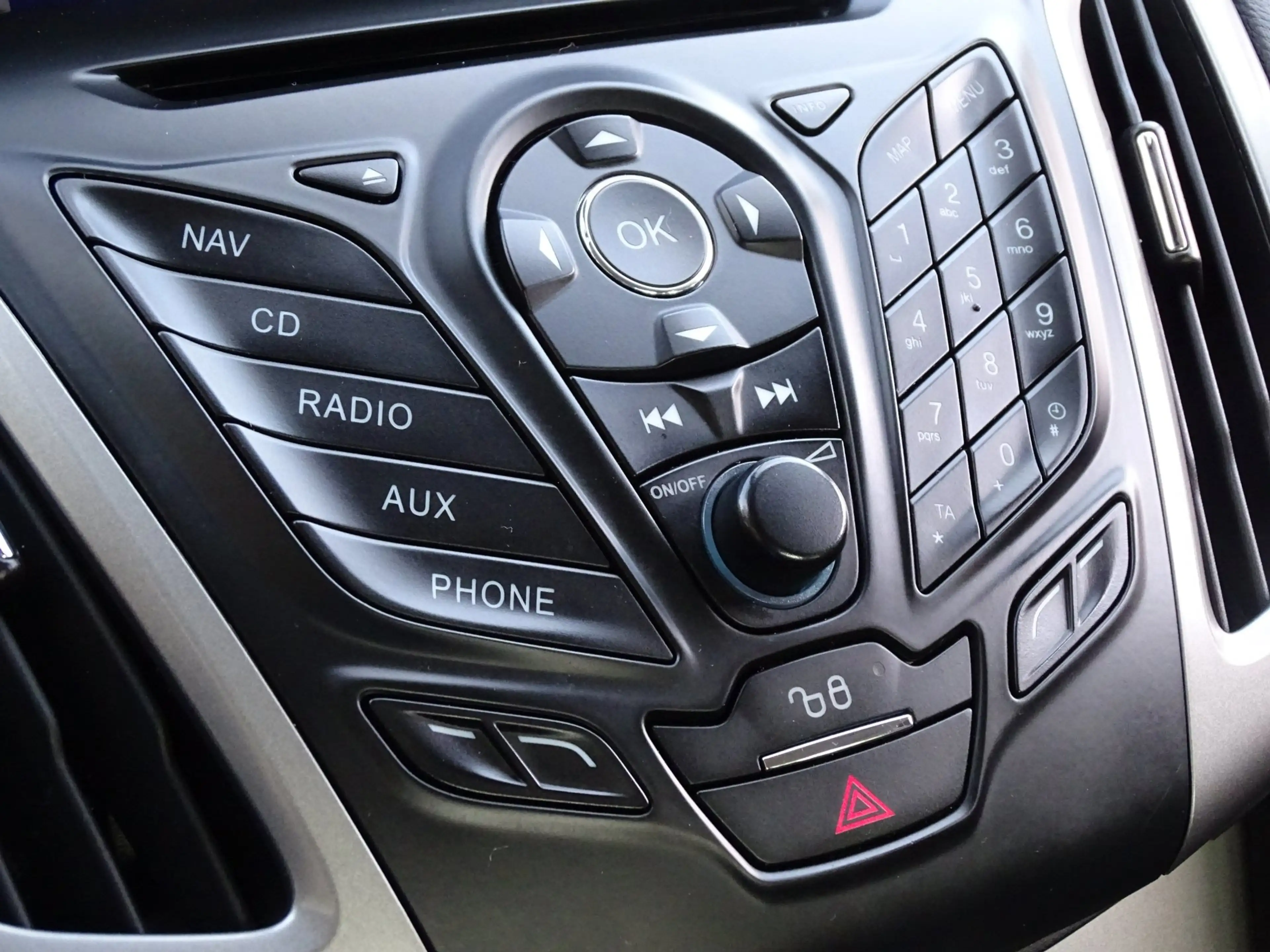 Ford Focus 1.0 EcoBoost Edition|Top onderhouden|Cruise|Netjes — photo 13