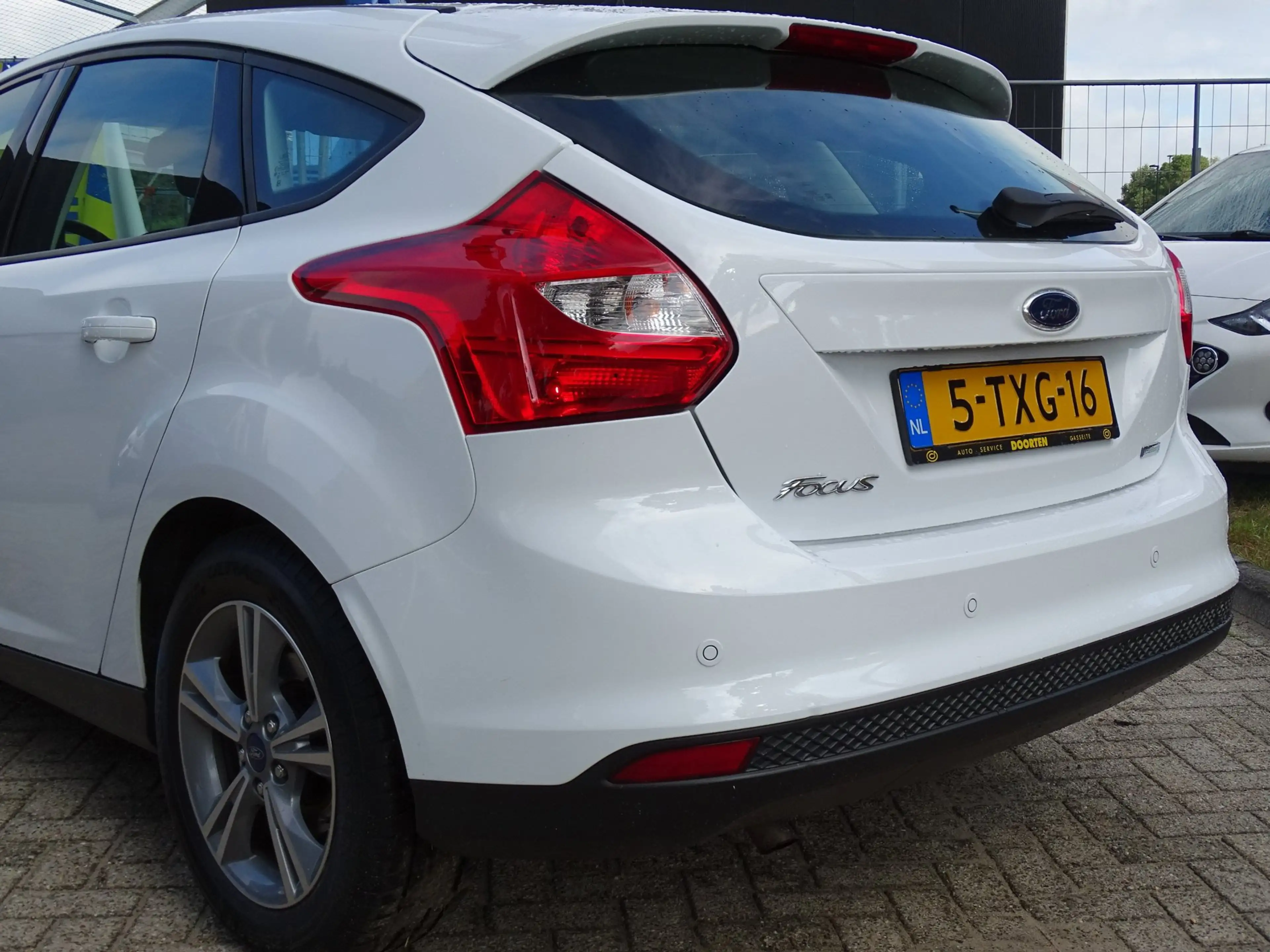Ford Focus 1.0 EcoBoost Edition|Top onderhouden|Cruise|Netjes — photo 6