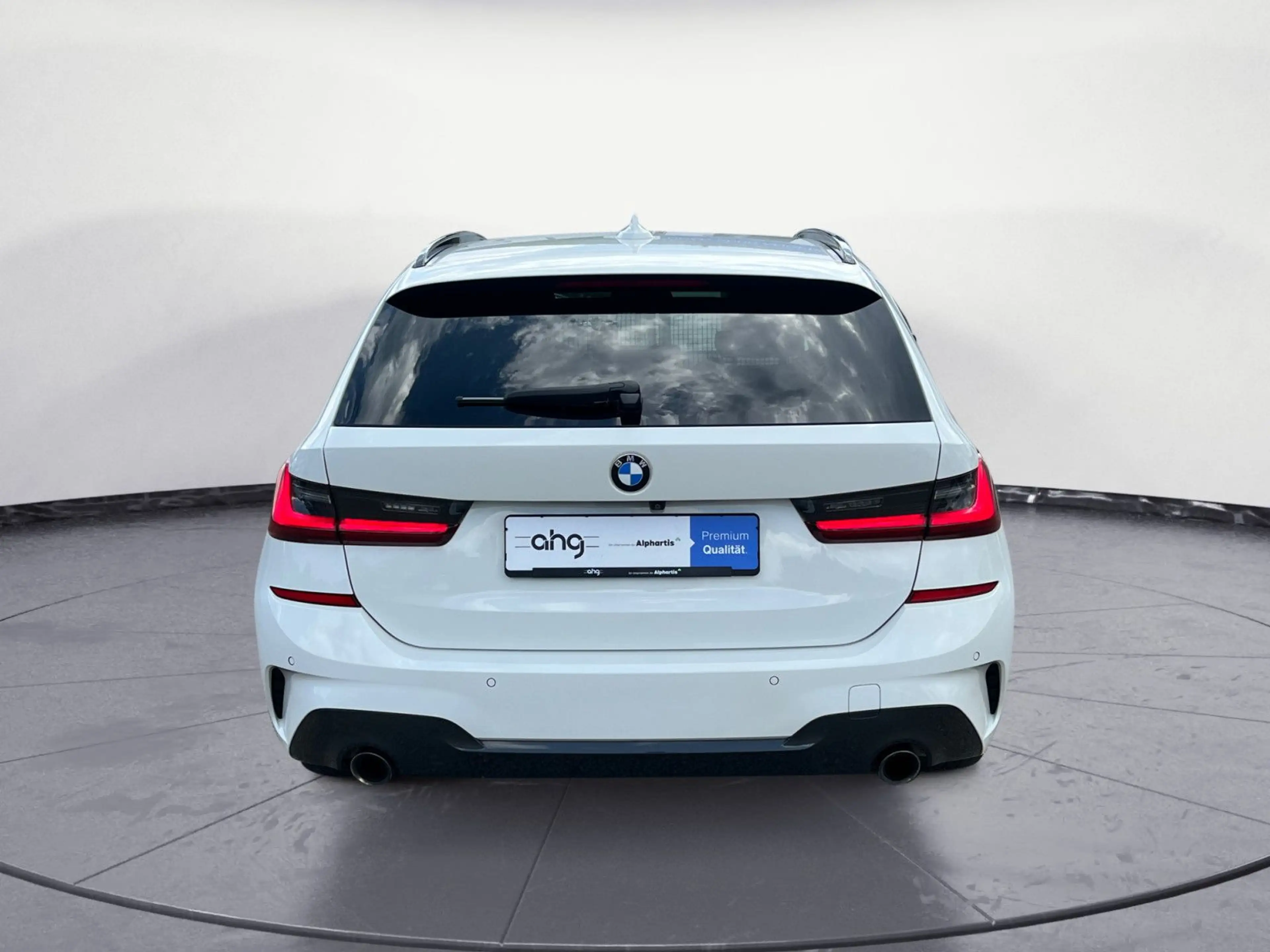 BMW 330 d xDrive Touring M Sport Auto. Aktive Geschw. — photo 6