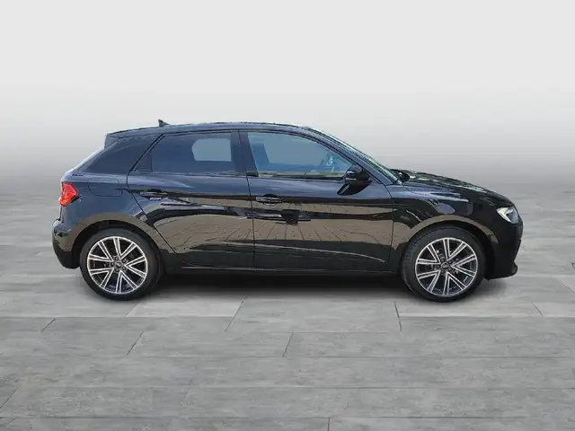 Audi A1 view 6