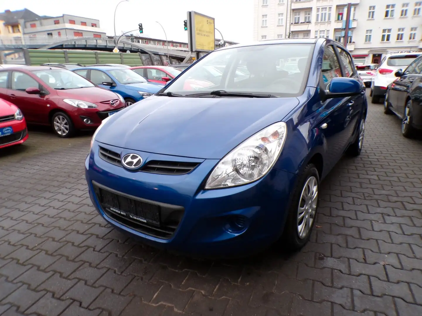 Hyundai i20 1.4 Comfort Automatik, 1-HAND Blau - 1
