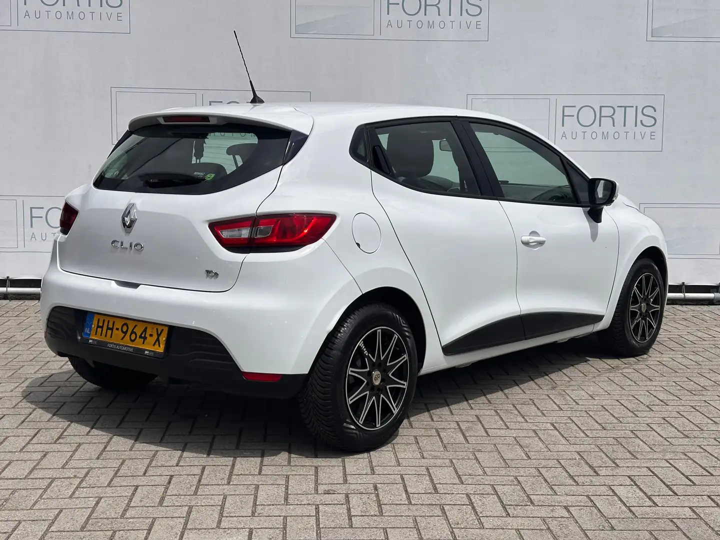 Renault Clio TCe 90 Expression NAVI | AIRCO | NL-AUTO. inruil a Wit - 2
