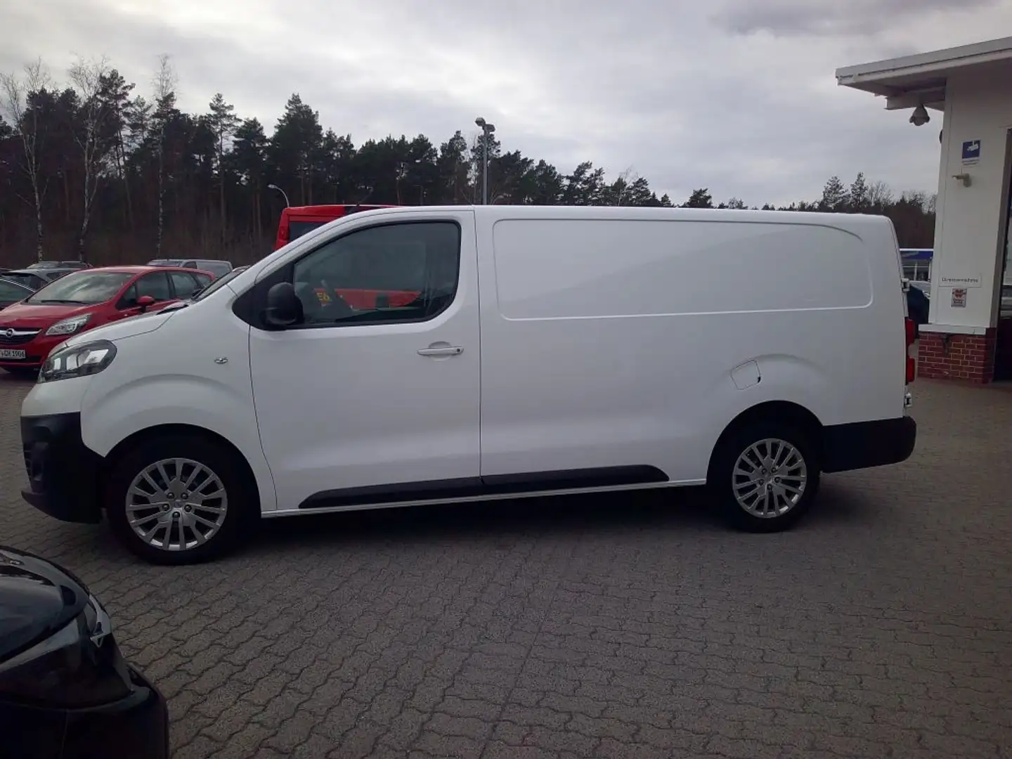 Opel Vivaro 2.0 D Cargo L Edition Weiß - 2