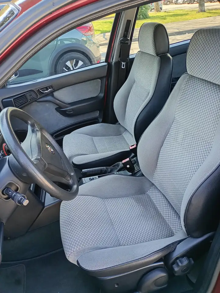 Alfa Romeo 146 1.7 16v L, foto 9