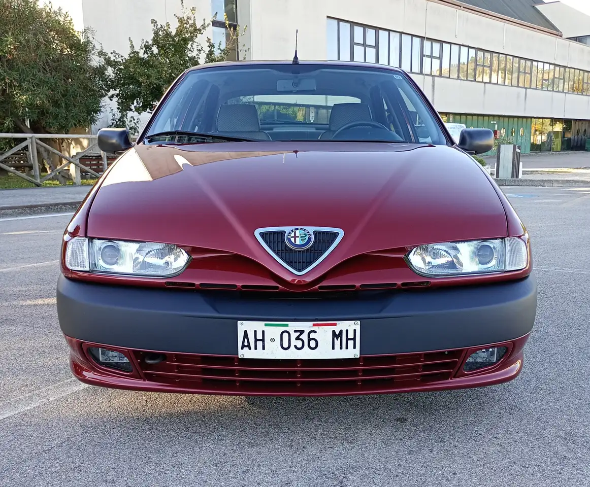 Alfa Romeo 146 1.7 16v L, foto 6