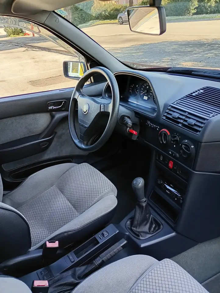 Alfa Romeo 146 1.7 16v L, foto 10