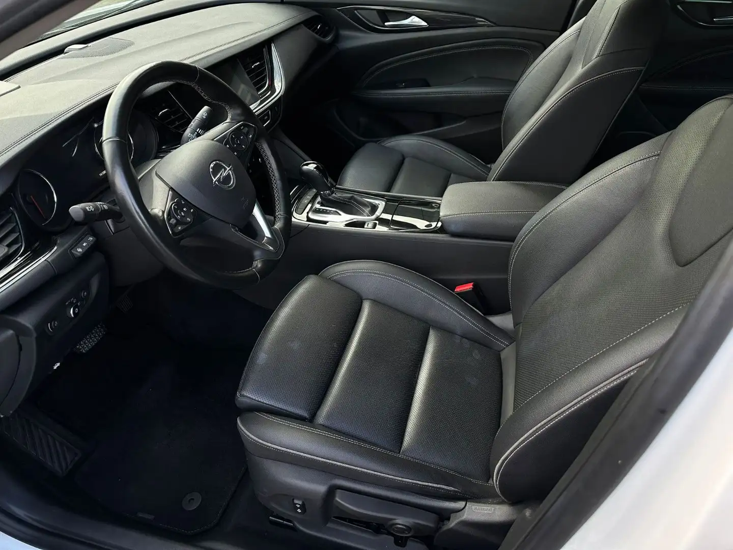Opel Insignia B Grand Sport Business Innovation LED Weiß - 2