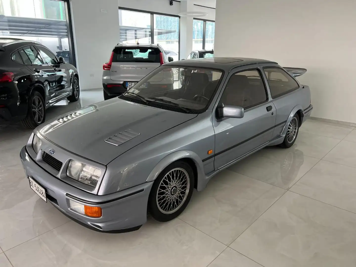 Ford Sierra RS Cosworth 3 porte Bleu - 1