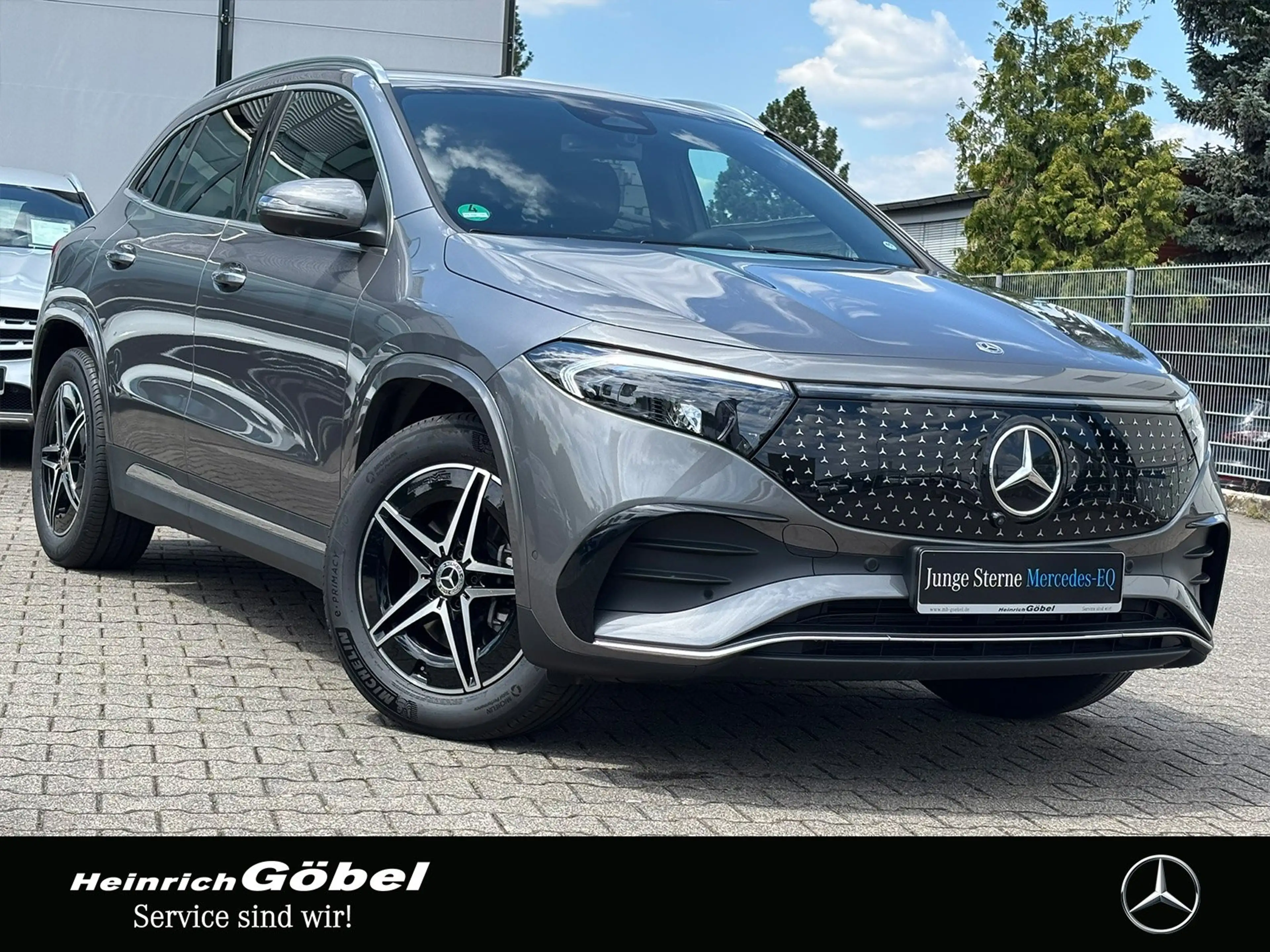Mercedes-Benz EQA 300 4M AMG*AHK*FAP*ADV-SOUND*360°KAM*AMBIENT — photo 3