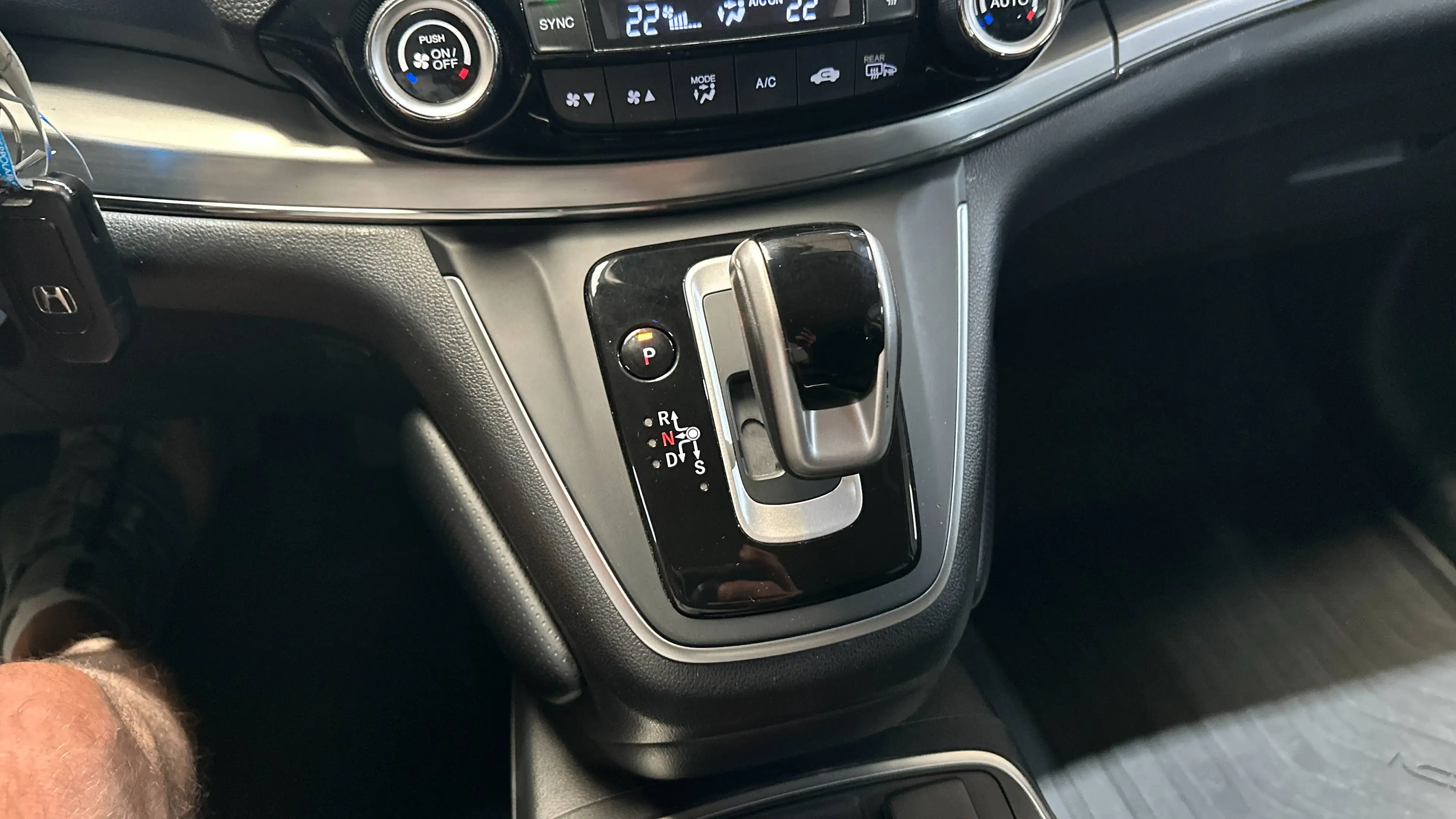 Honda CR-V CR-V 1.6 i-DTEC 4WD Executive — photo 12