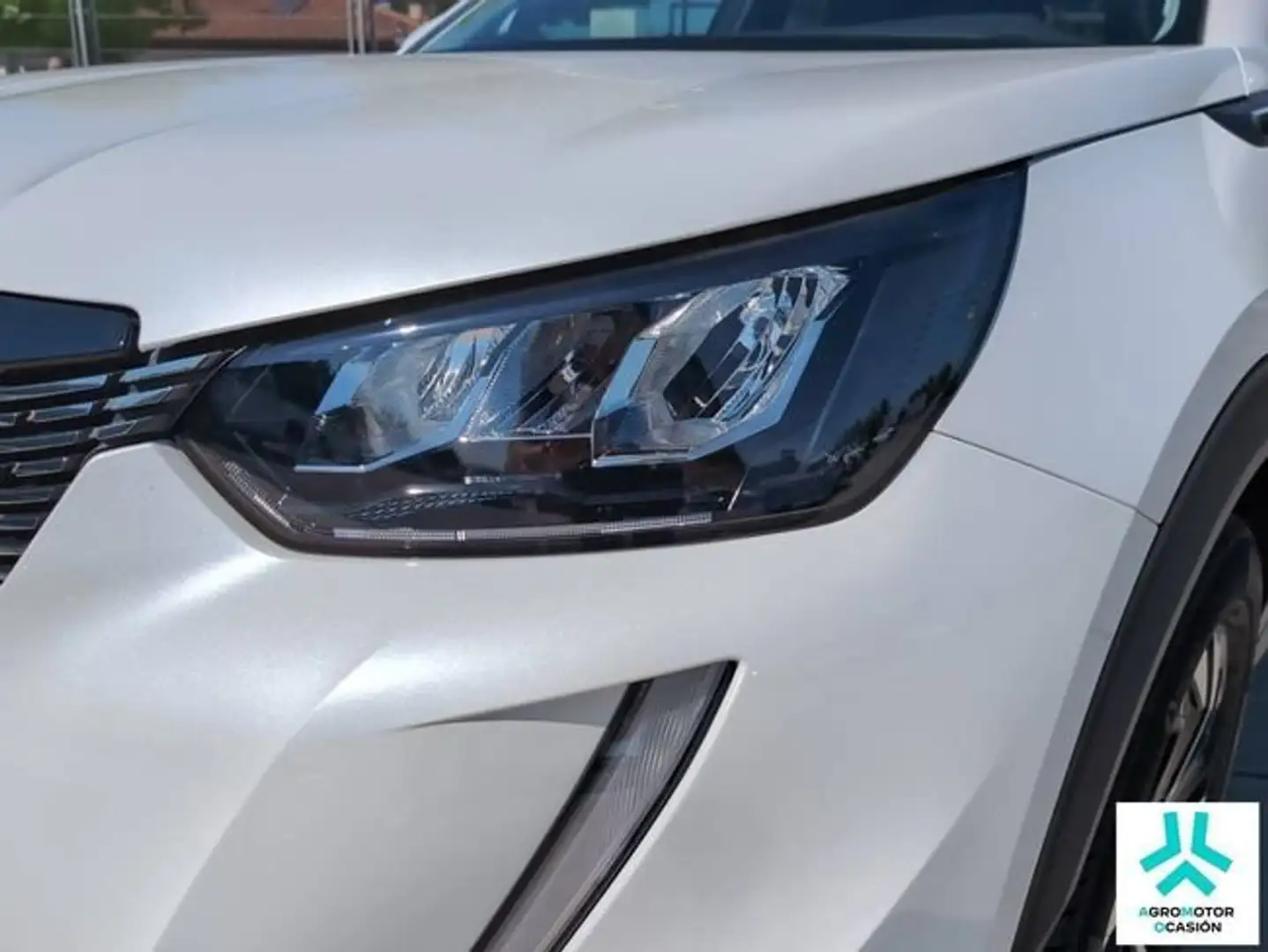 Peugeot 2008 1.2 PureTech S&S Allure 130 Blanco - 2