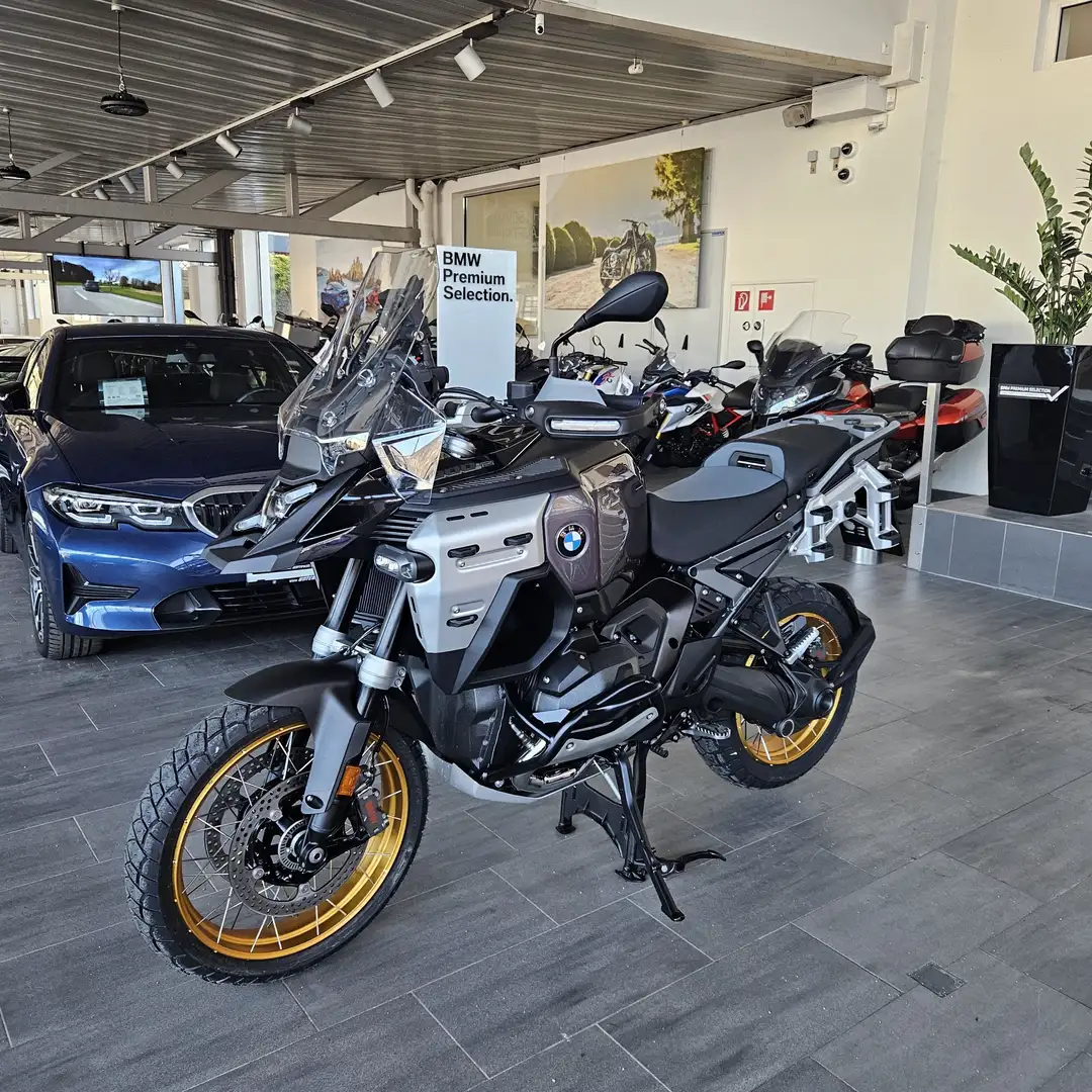 BMW R 1300 GS Adventure Schwarz - 2