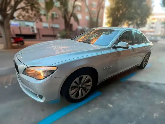 BMW 750 750iA xDrive