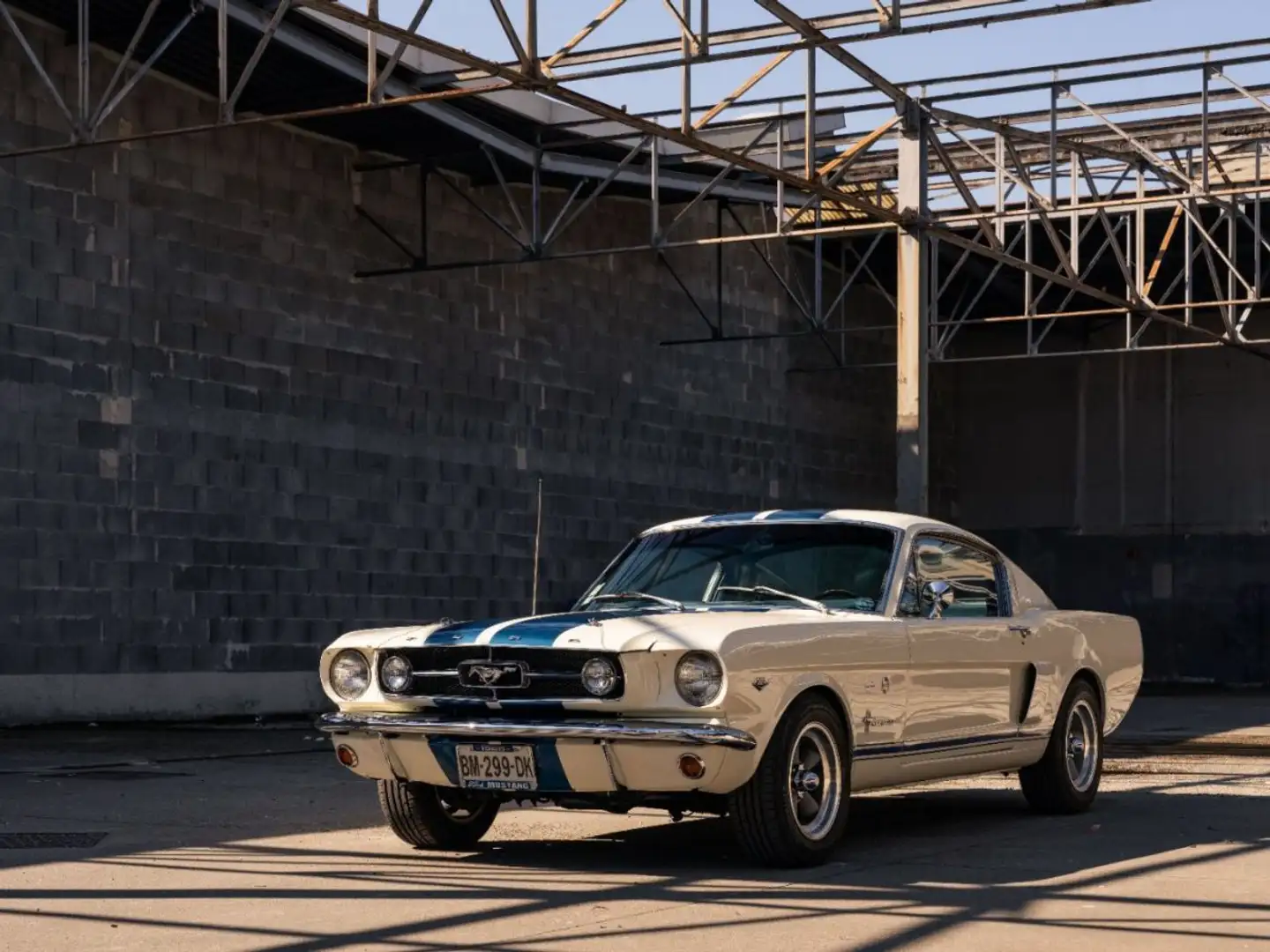 Ford Mustang 1965 – Fastback V8 4.7L - 1