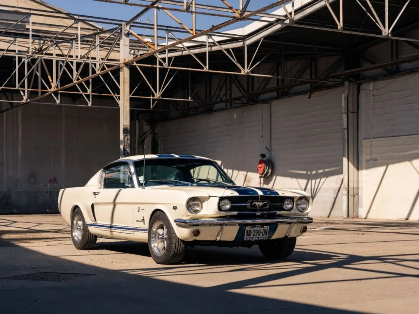 Ford Mustang 1965 – Fastback V8 4.7L - 2