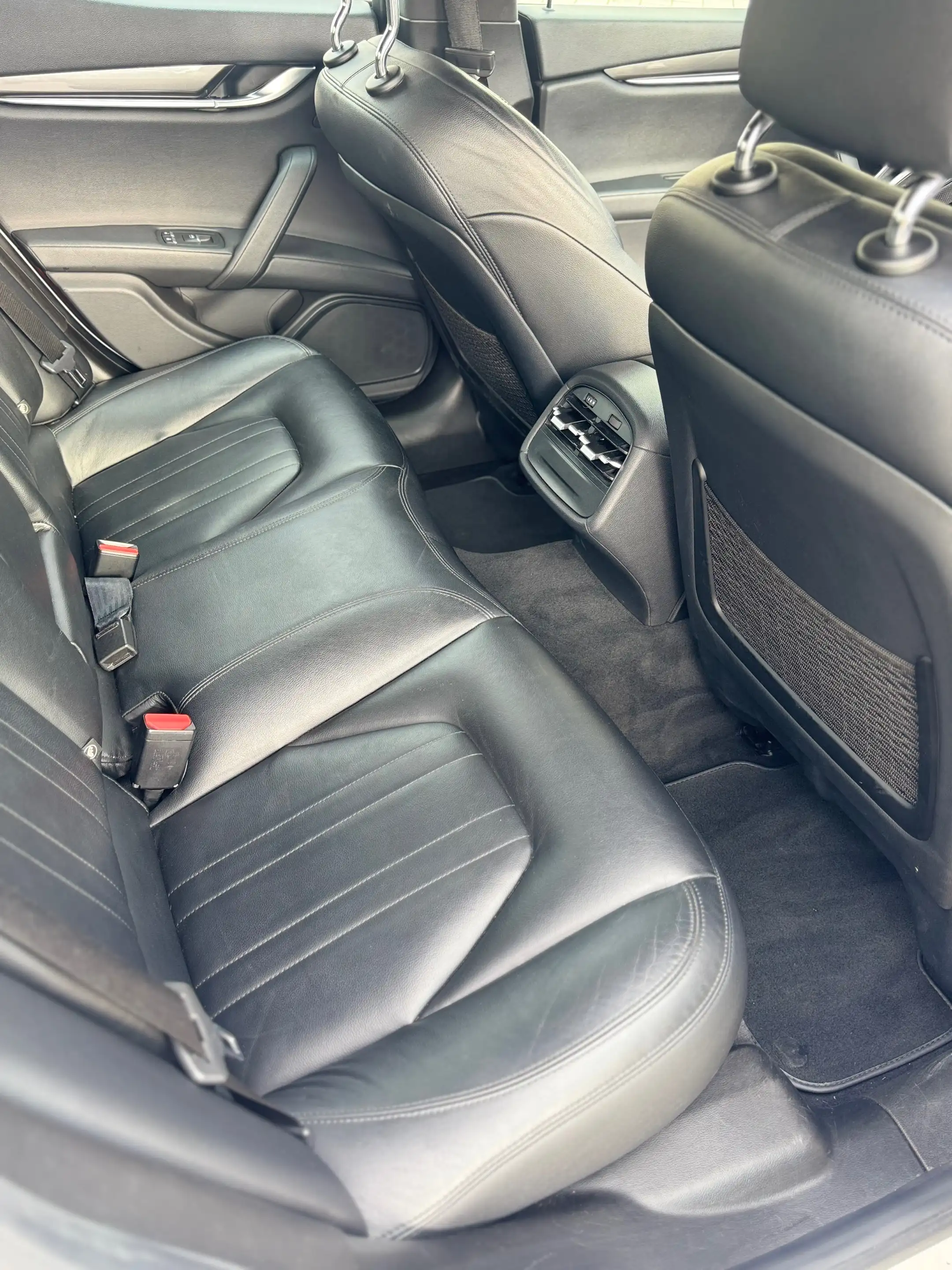 Maserati Ghibli Ghibli — photo 14