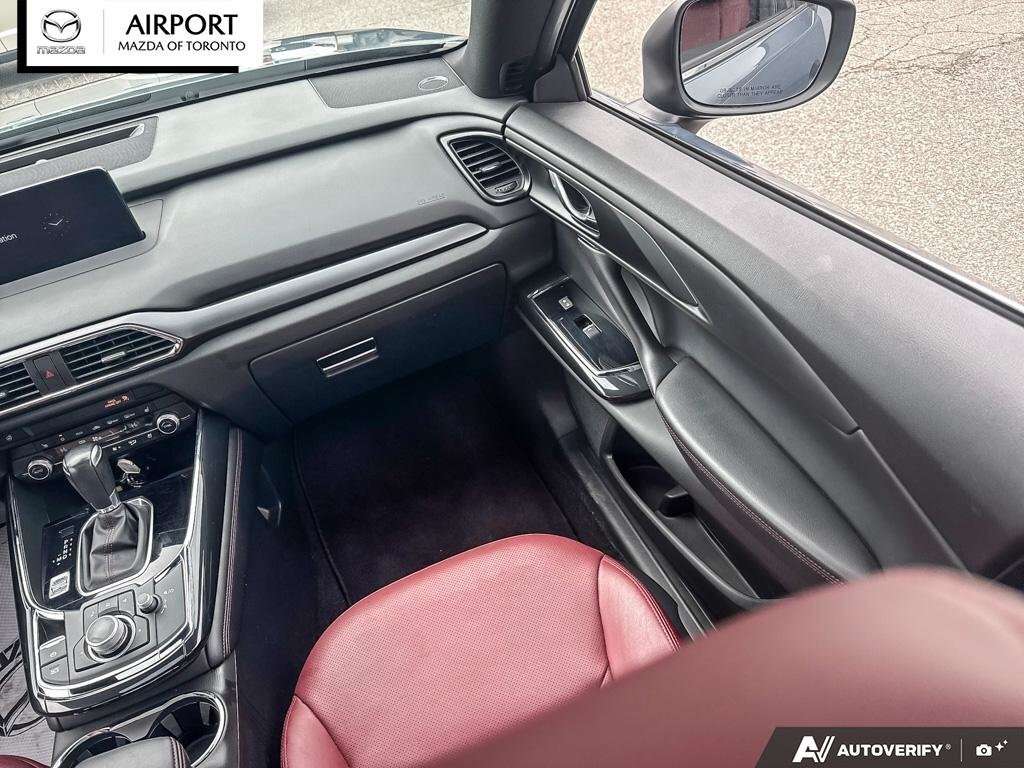 2022 Mazda CX-9 Kuro Edition Polymetal| Red int.| Kuro |$1500 Fina thumb 25