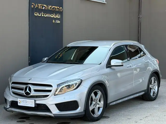 Mercedes-Benz GLA 200 200 cdi Premium auto