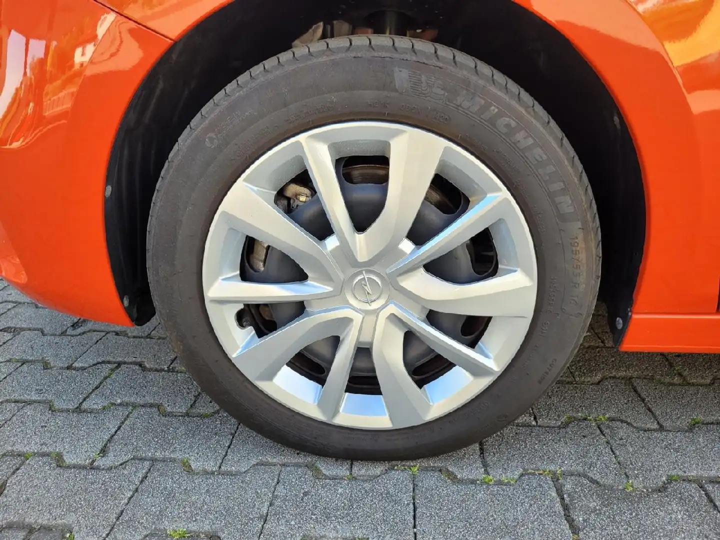 Opel Corsa-e e Basis Arancione - 2