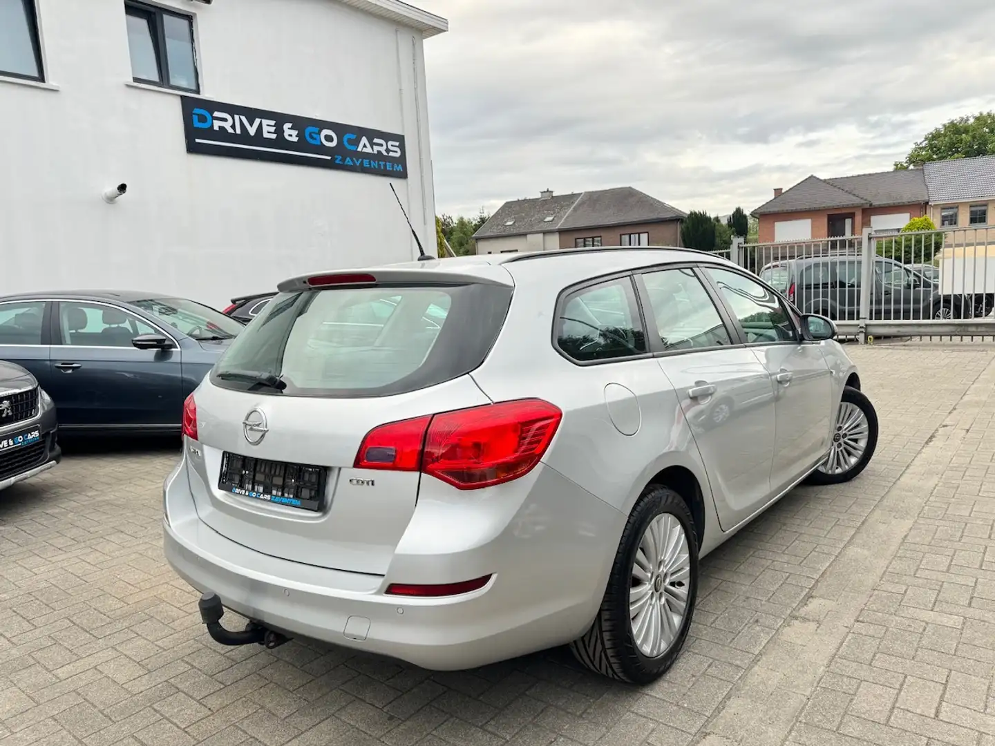 Opel Astra Astra 1.7 CDTI ecoFLEX Sports Tourer * GARANTIE * Zilver - 2