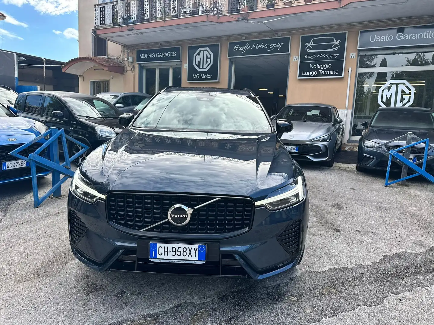 Volvo XC60 XC60 II 2022 2.0 b4 Plus Dark auto + accessori Blu/Azzurro - 2
