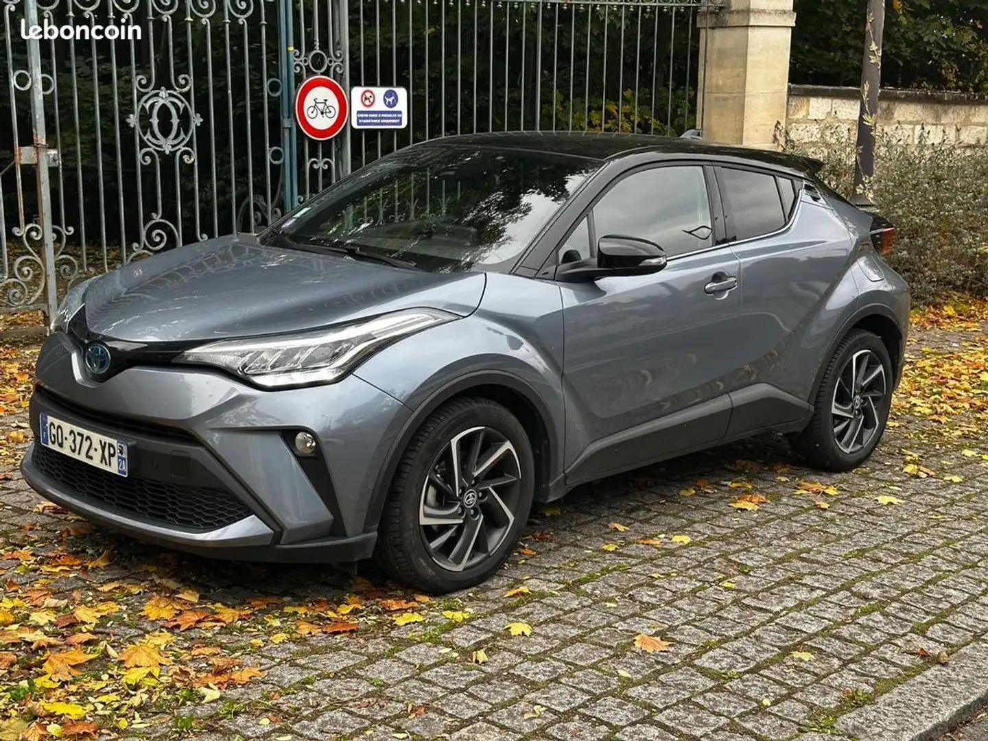 Toyota C-HR (2) 2.0 hybride 184 dynamic business garantie constructeur Gris - 1