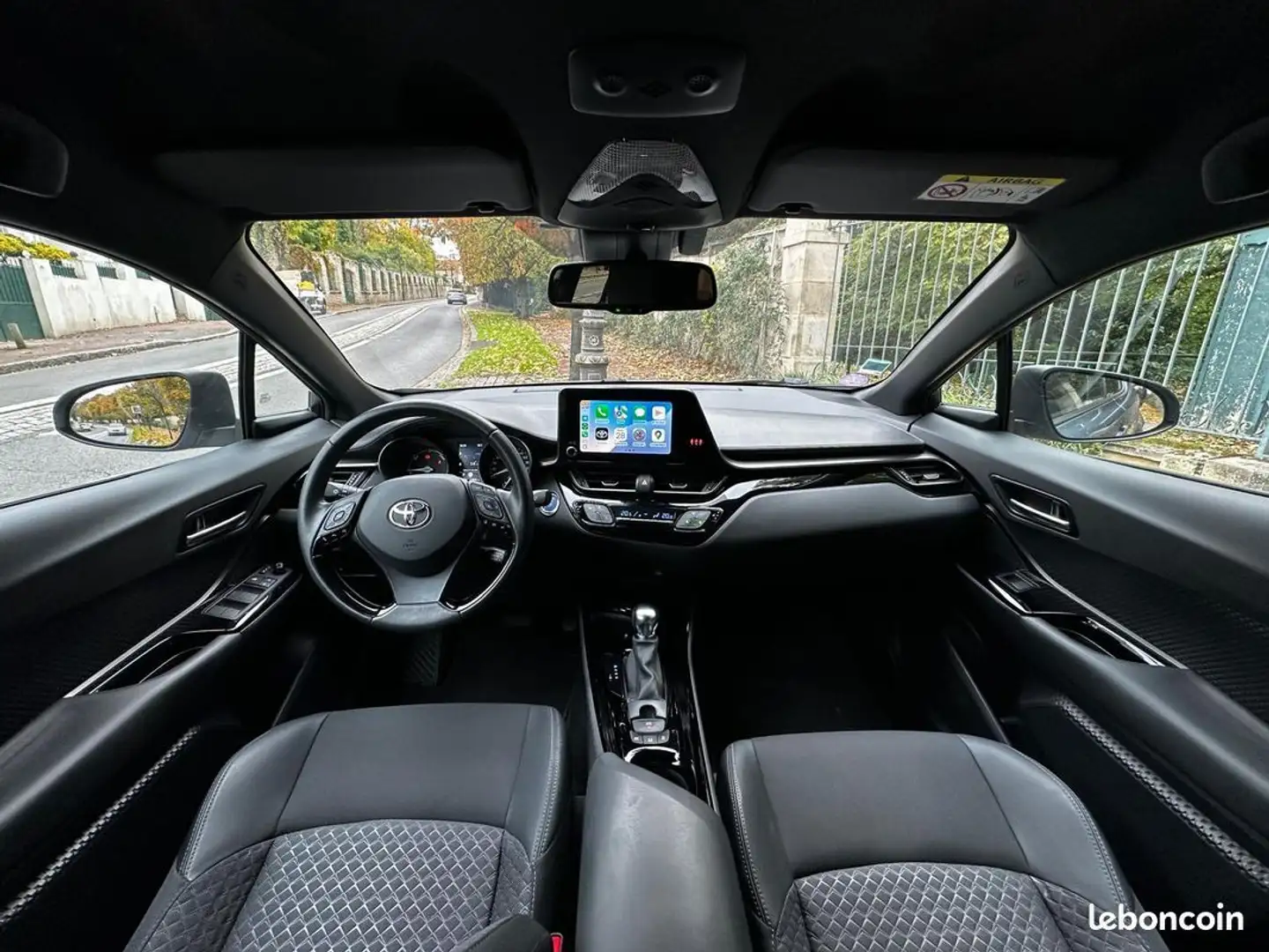 Toyota C-HR (2) 2.0 hybride 184 dynamic business garantie constructeur Gris - 2