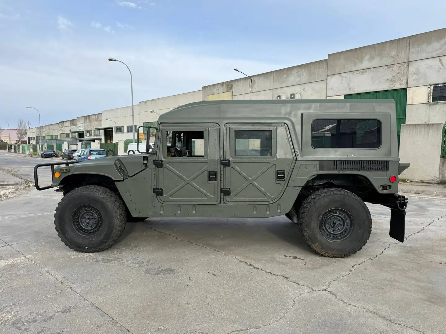 HUMMER H1 1152 Wagon 6.5 Grün - 2