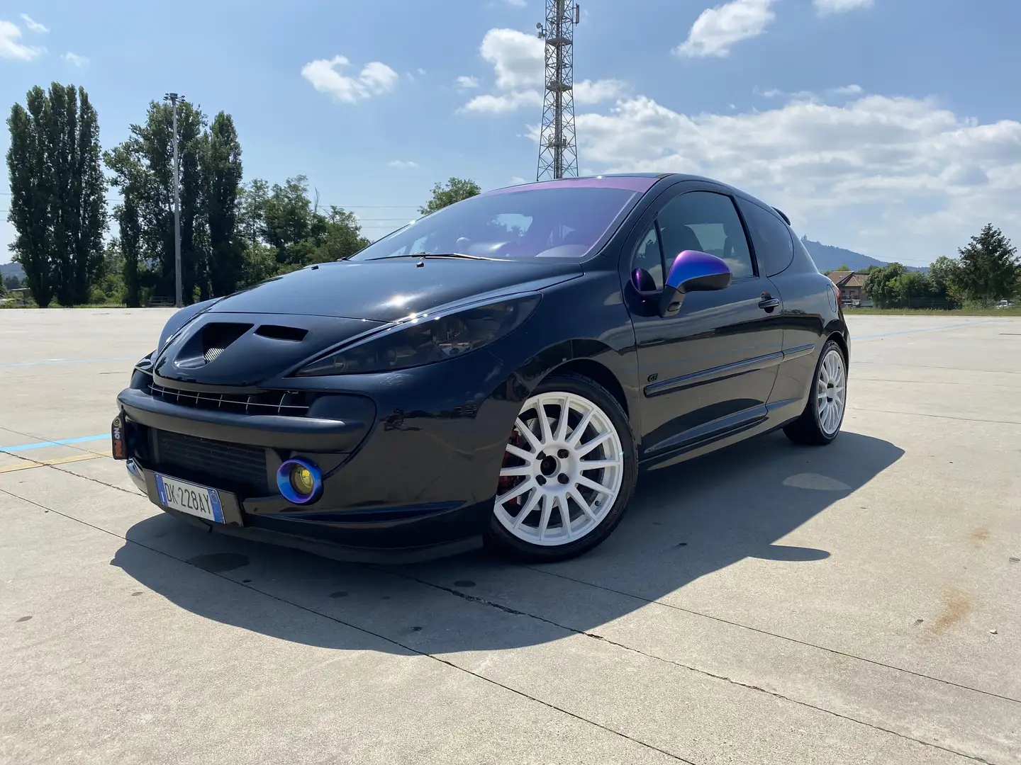 Peugeot 207 3p 1.6 16v Gti 175cv - 1