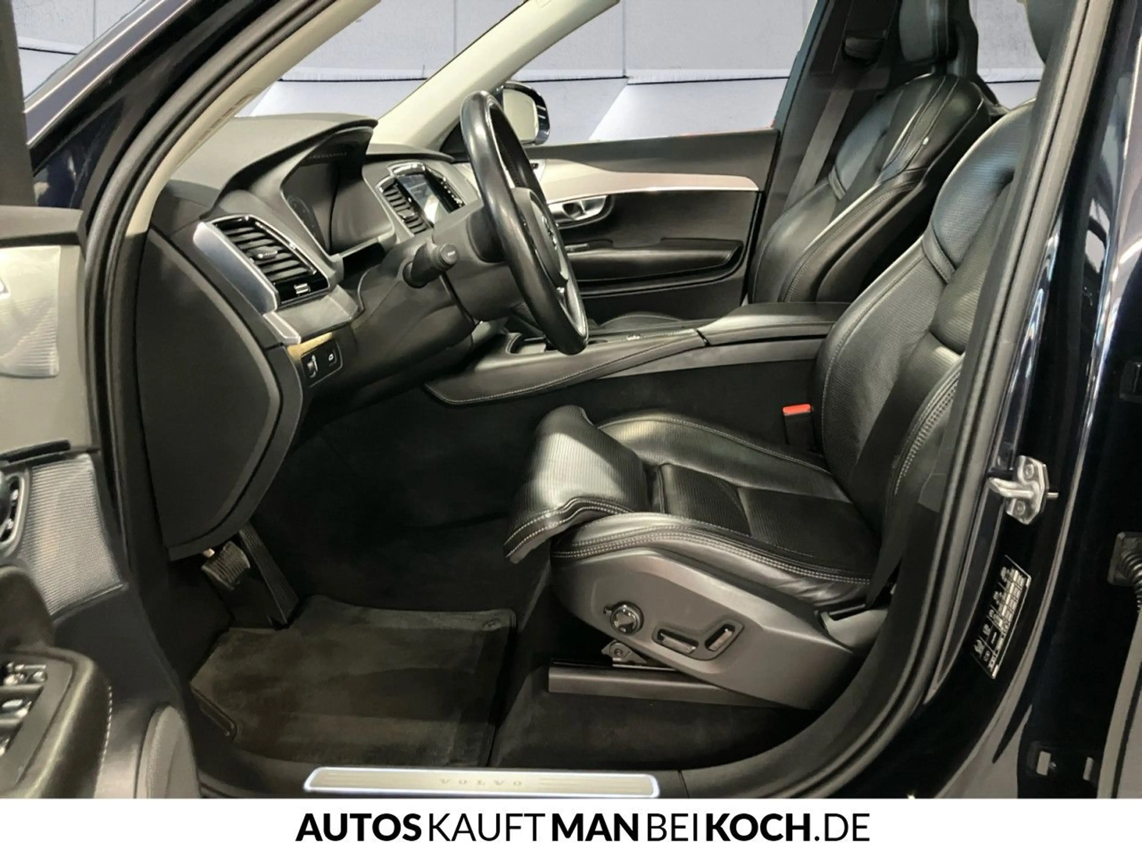 Volvo XC90 D5 AWD Inscription HUD Stdhzg BW ParkAssist — photo 7