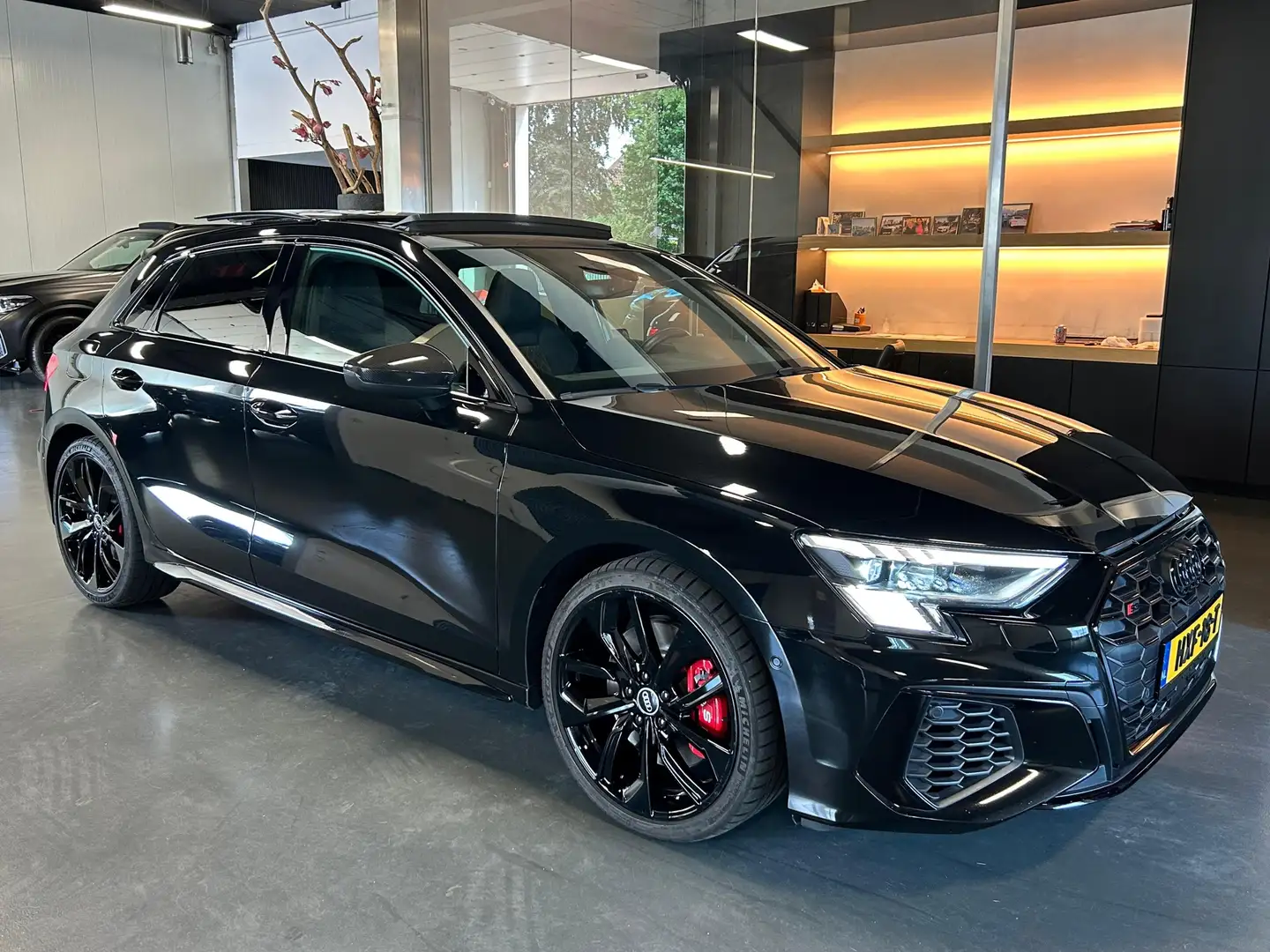 Audi A3 Sportback 2.0 TFSI S3 quattro 310PK 2021 Black edt Zwart - 1